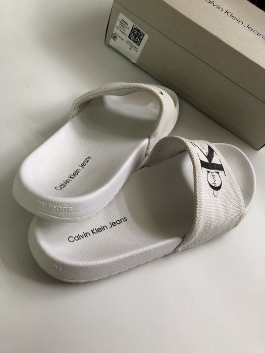Шлепанцы Calvin Klein
