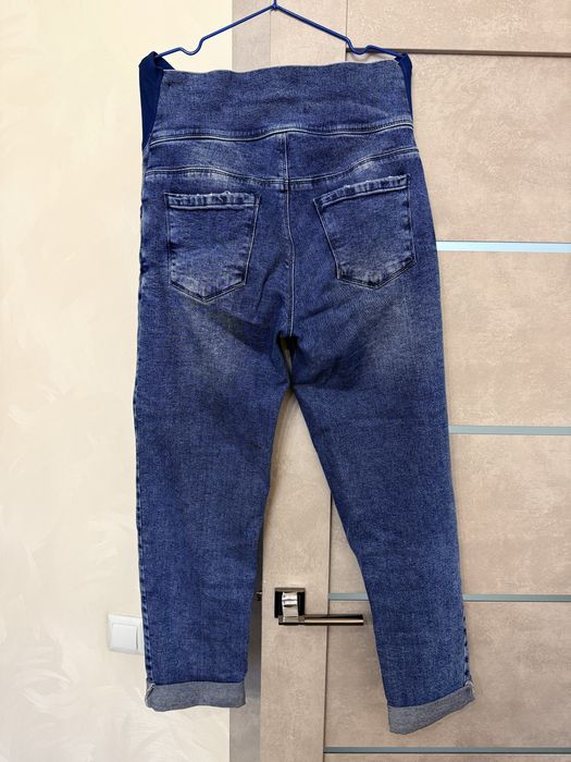 Джинсы для беременных, плотные. Фасон МОМs