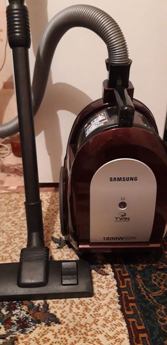 Пылесос Самсунг 1800