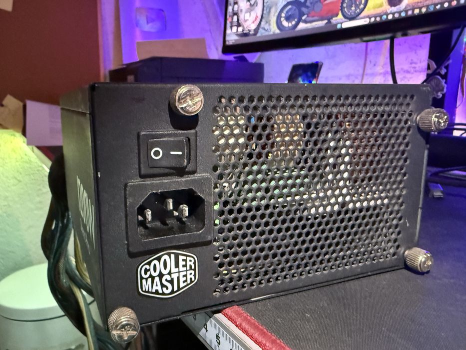 Sursa alimentare Cooler Master Silent Pro Gold 1200W 80Plus Gold