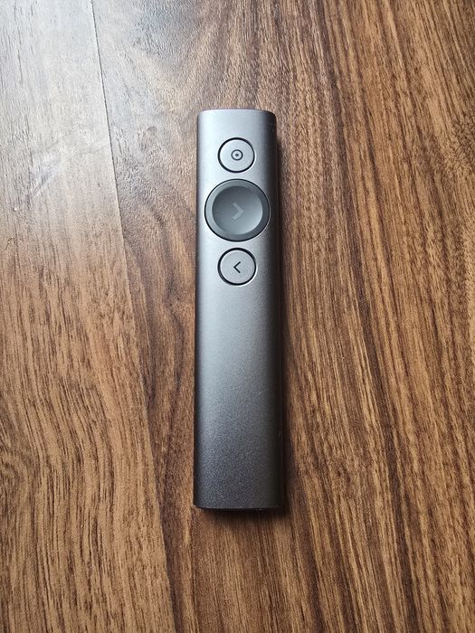 Logitech spotlight presenter