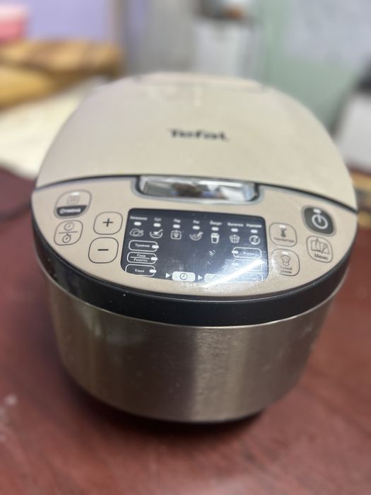 Мултиварка, рисоварка