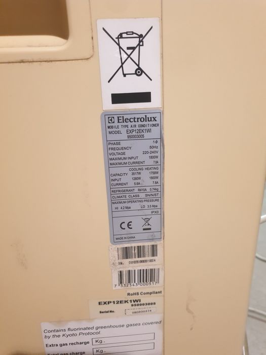 Vând AC portabil Electrolux