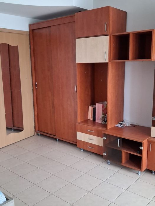 Proprietar inchiriez garsoniera pe termen lung în cartierul Berceni, str. Turnu Magurele NR13. S2, vis-a-vis LIDL ,loc parcare