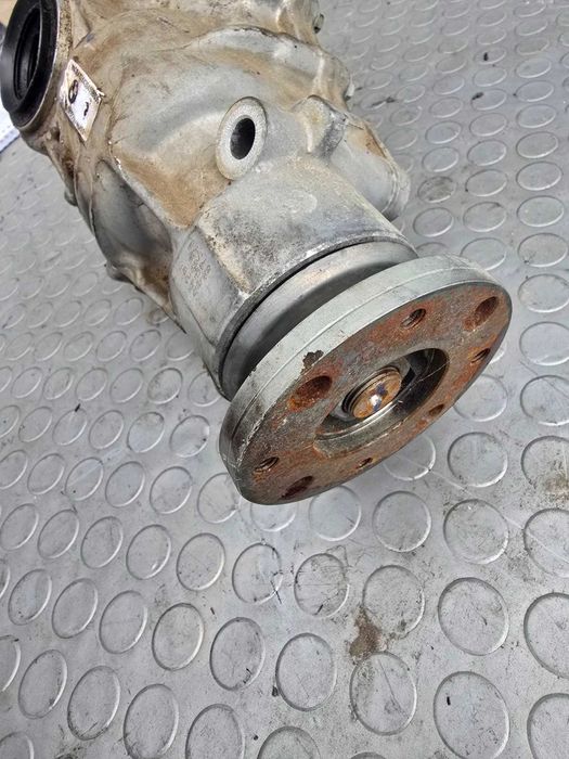 Преден диференциал за BMW 740d G11