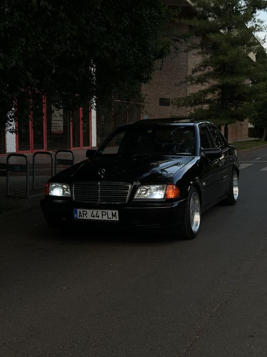 Mercedes Benz C Class W202