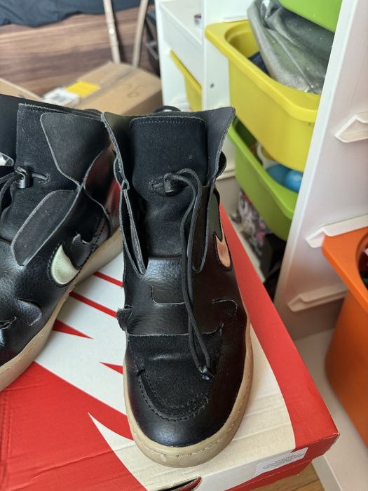 Adidasi Nike Vandalised  Originali
