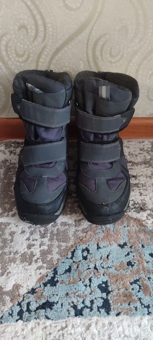 Продам зимние дутыши