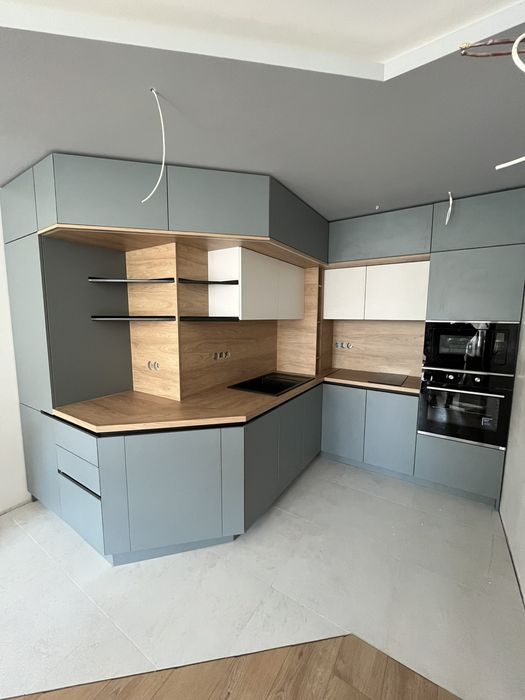 Монтаж на мебели