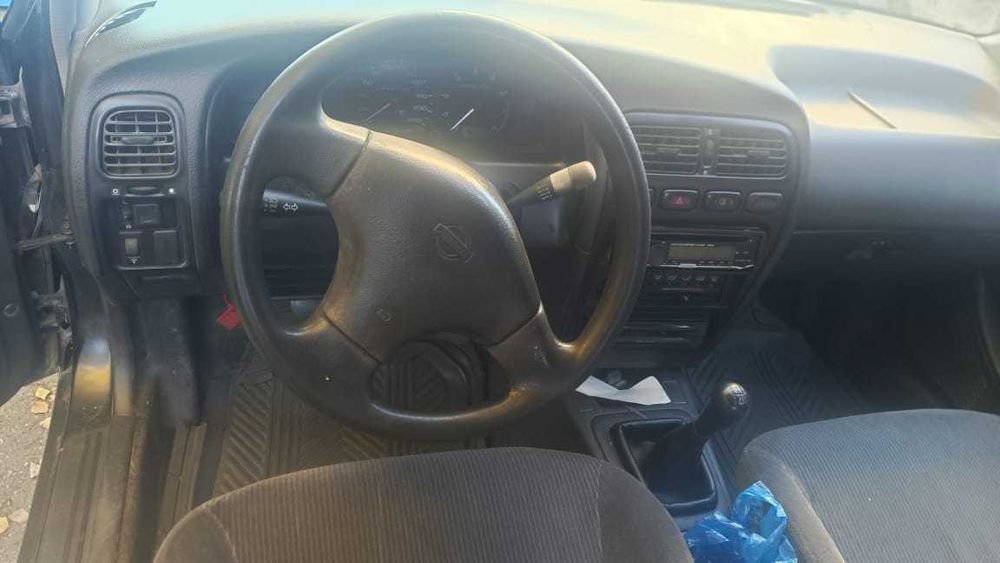 Nissan Primera 1996 г.