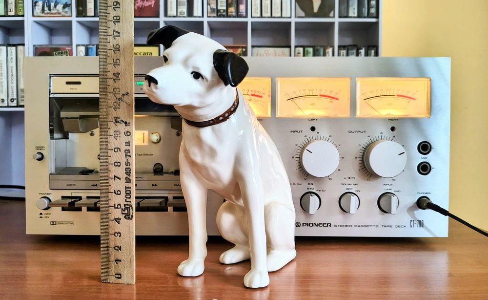 Собачка Ниппер Victor RCA/JVC