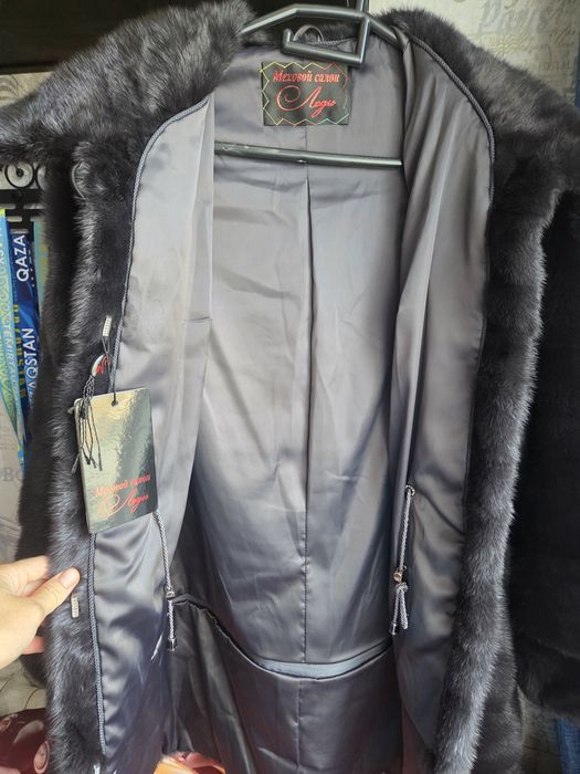 Продаю норковую шубу