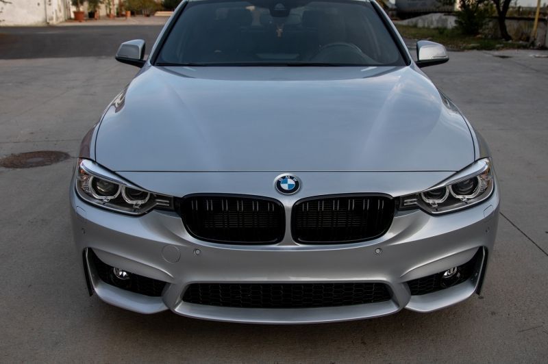 Oferta Boost Grile fata BMW Seria 3 F31 (2011-2018) Piano Black M Design
