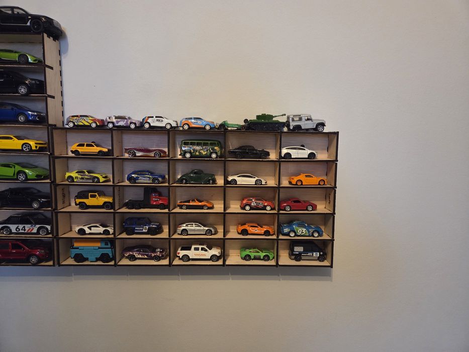 Organizator masinute/hot wheels/clasic/jucarii