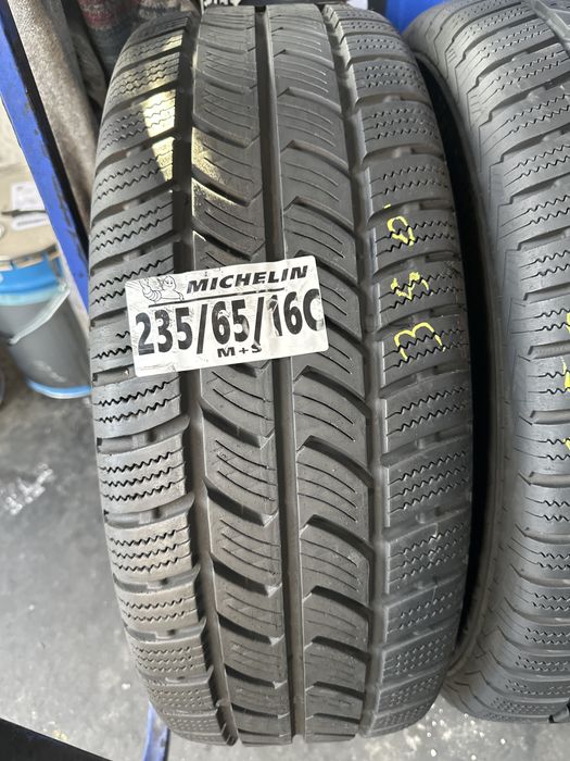 235/65/16C Michelin M+S