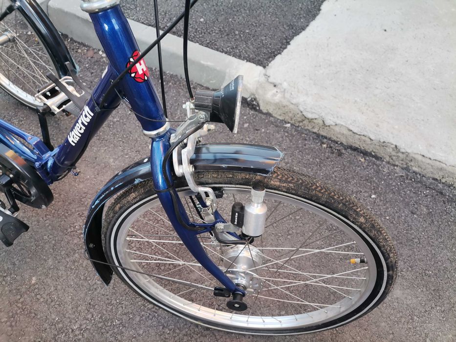 Триколка нова.Сгъваема.