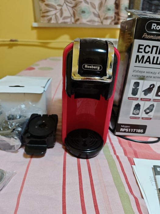 Rosberg кафемашина  5в1 мляно кафе и капсули с 9мес.гаранция