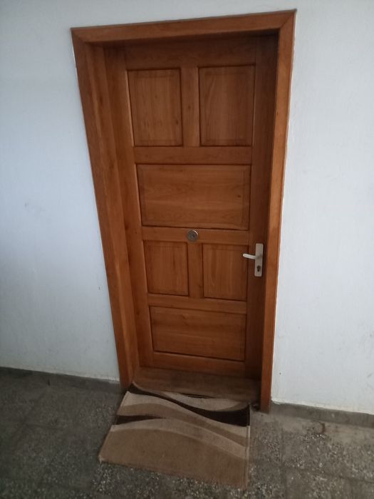 Дава се под наем Едностаен апартамент в Разград, Център - 40 кв.м за 214.2 € - Снимка #1