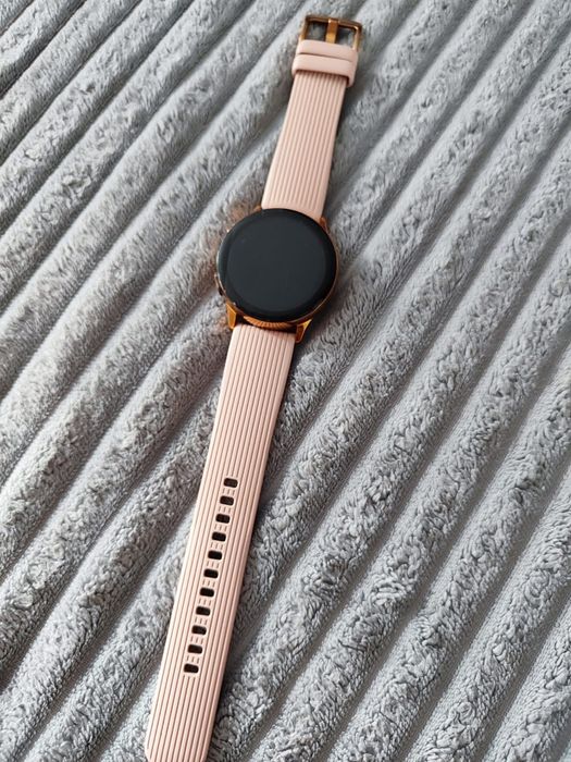 Смарт-часы Samsung Watch Active2 Rose Gold