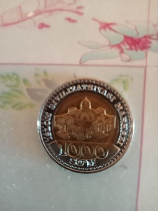 Продам 1000 сом за 10000 тенге.