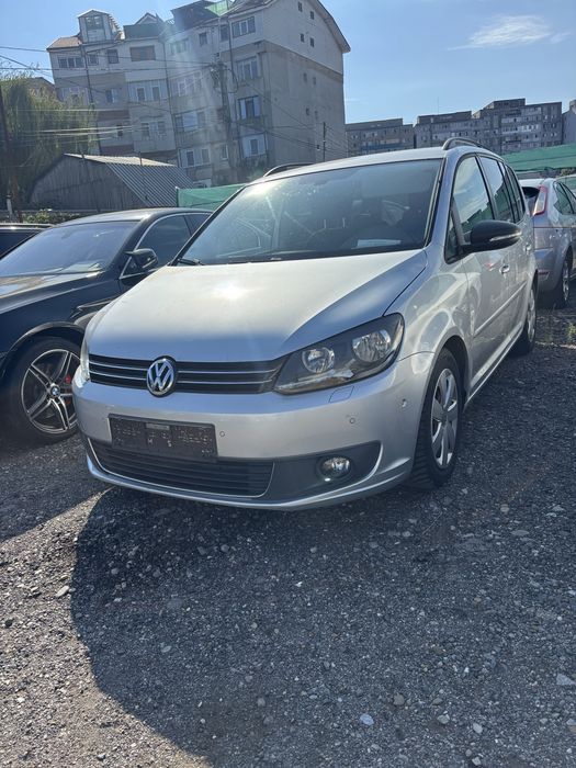 VOLKSWAGEN Touran 2013 — imagine 3