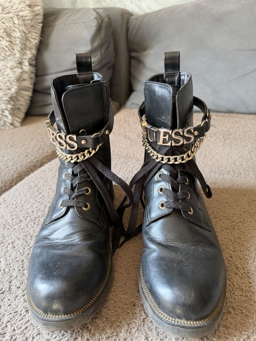 Guess-дамски боти