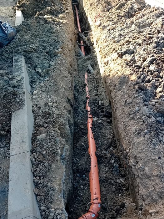 Execut branșamente apa- canal, montaj fose septice