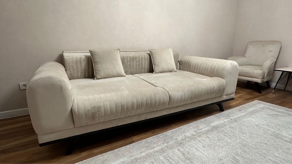 продаю срочно, состояние отличное