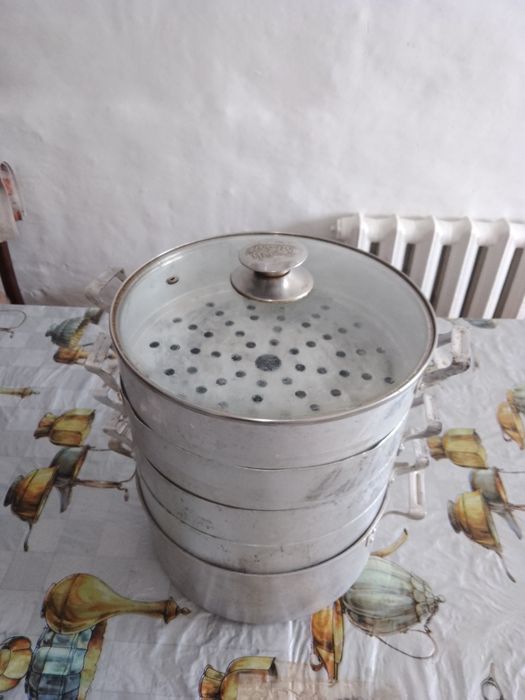 На СМС Не Отвечаю.Звоните.Мантоварка-7000тен.Вафель-3000тен.Расч/Налич