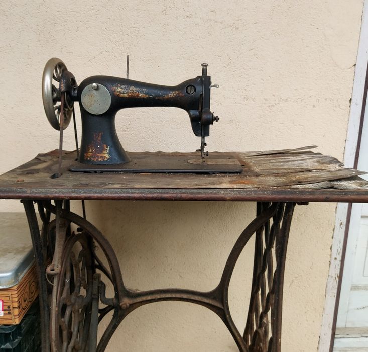 Mașină de cusut SINGER seria S an 1906
