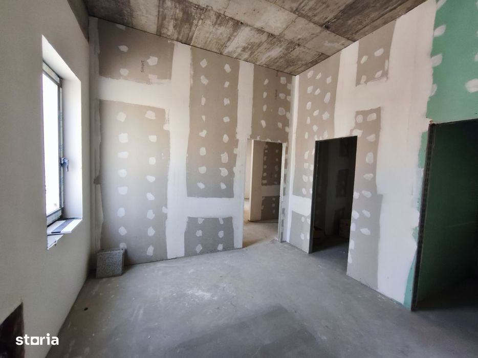 Inchiriere Spatiu Comercial Nou Tomis Nord 3 locuri parcare