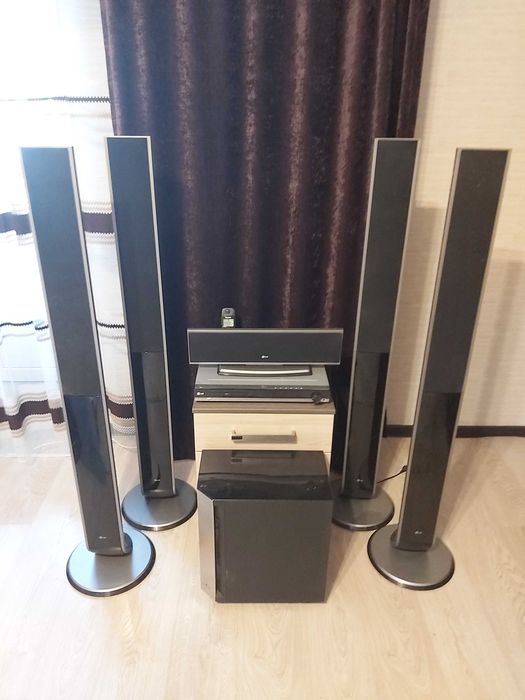 Домашний кинотеатр LG