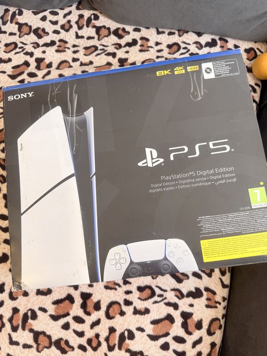 PlayStation 5 Digital Edition 1TB – CFI-2016