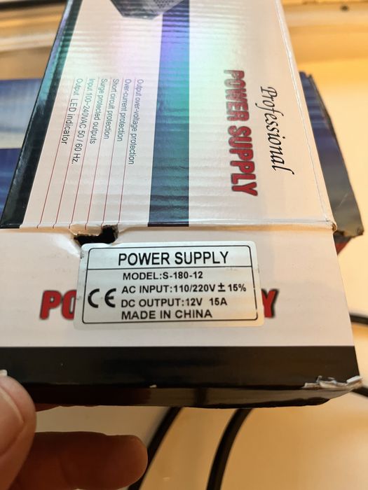 Блок питания, 220/ 12 В AC/DC