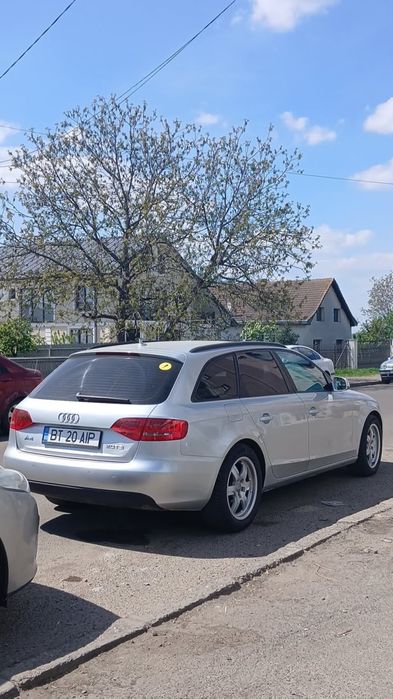 Vând Audi a4b8 2010