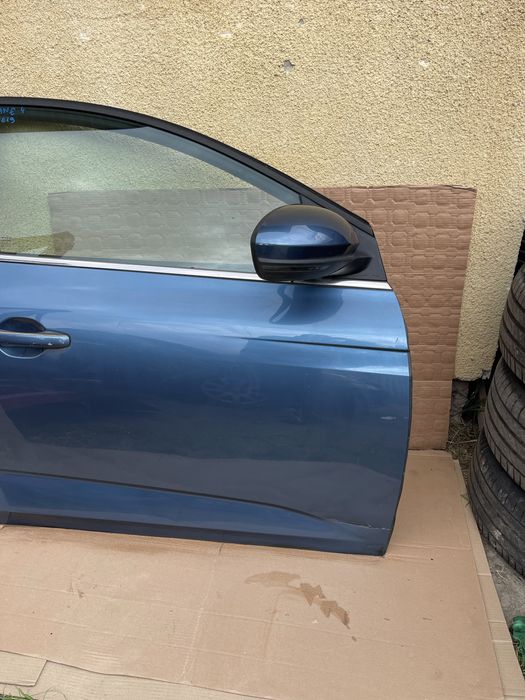 Usa portiera Renault Megane 4 IV Hatchback dreapta fata 2016-2023