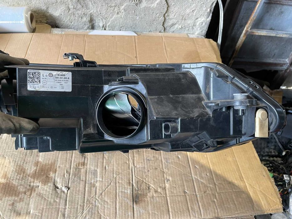 Фар Ляв Volkswagen Golf 8 2021 Full Led 5H1941005B