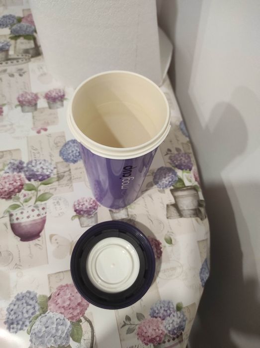 Cana pahar cu capac magnetic 470 ml magicup