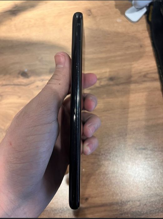 Самсунг S20 ультра