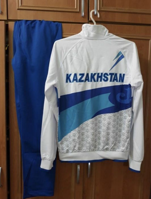 Спортивка Казахстан
