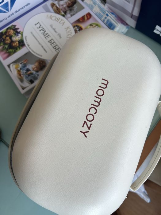 Двойна помпа за кърма Momcozy M9 Red