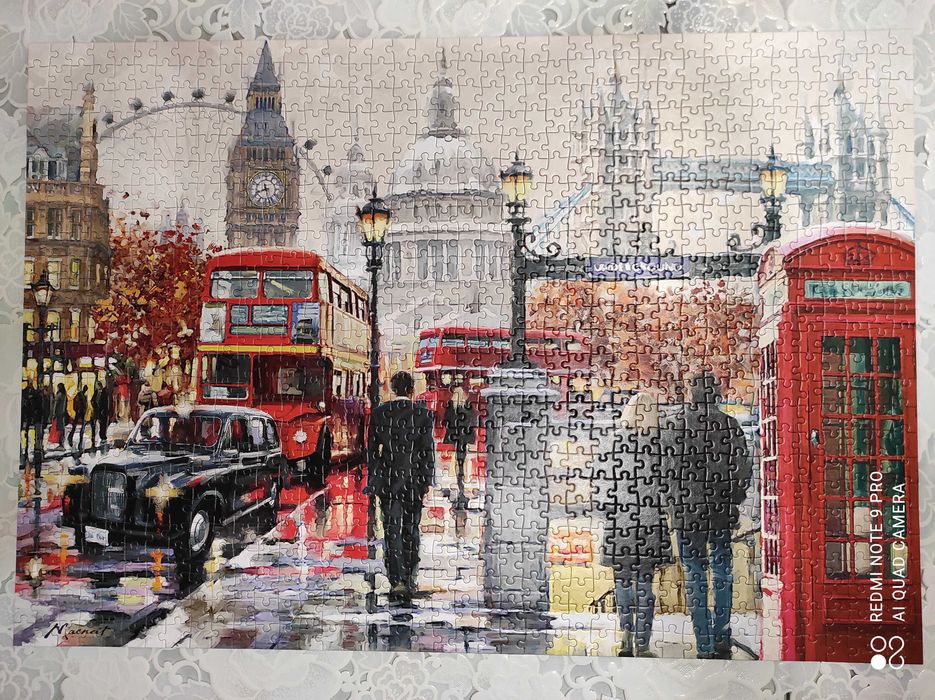 Намалявам на 20 лв. много красиви наредени и залепени пъзели!