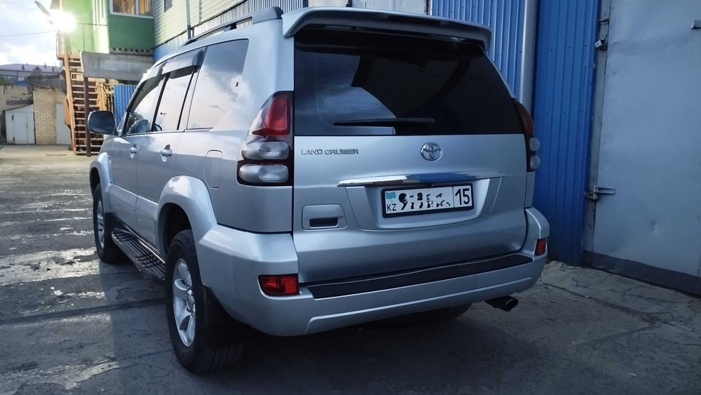 Toyota Land Cruiser Prado