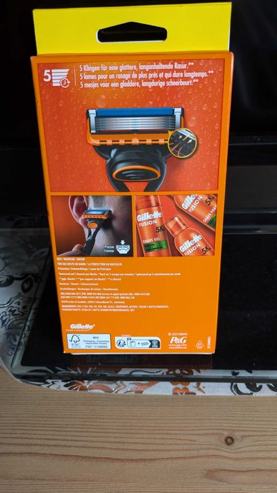 Gillette Fusion 5  Gillette Power и Gillett Mach 3 Система (10€)