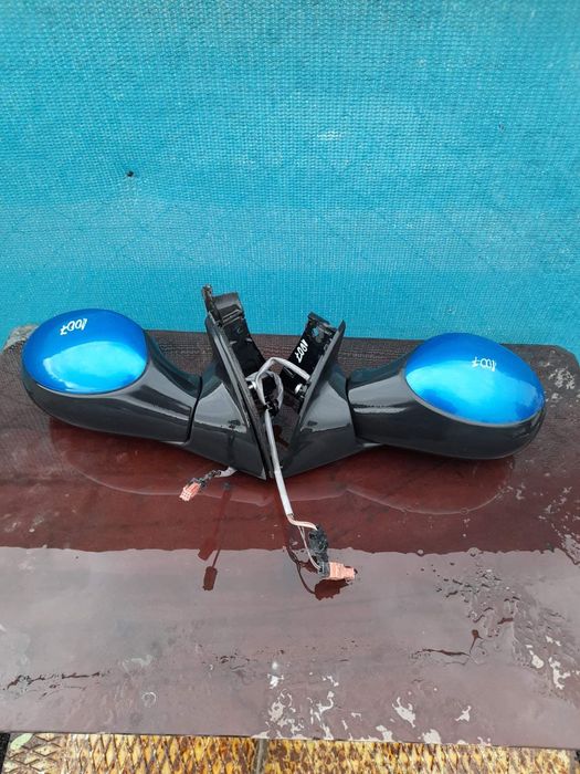 Огледало Peugeot 1007