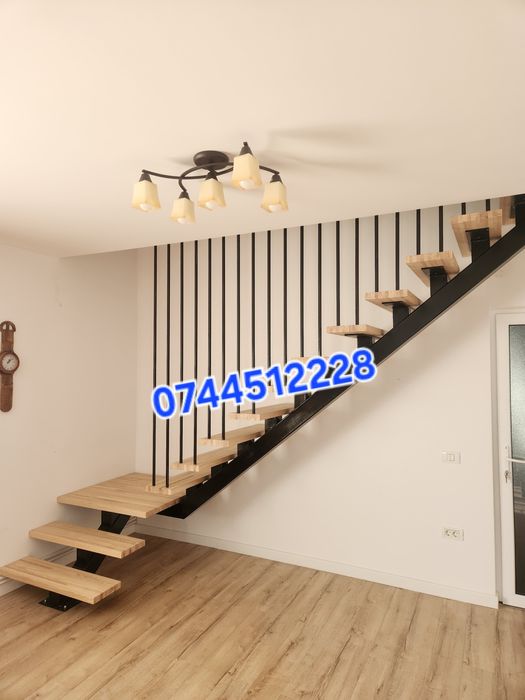 Scari interioare spirala și pe vang central