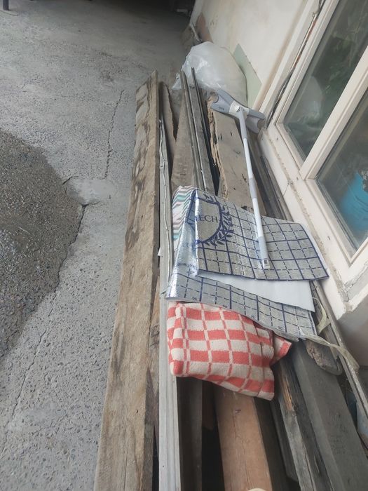 Tòsin va taxtalar