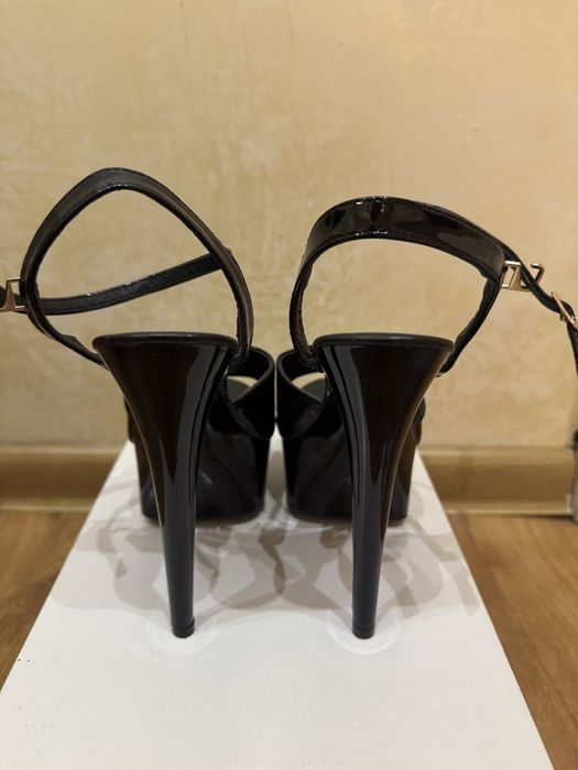 Черные Стрипы Новые