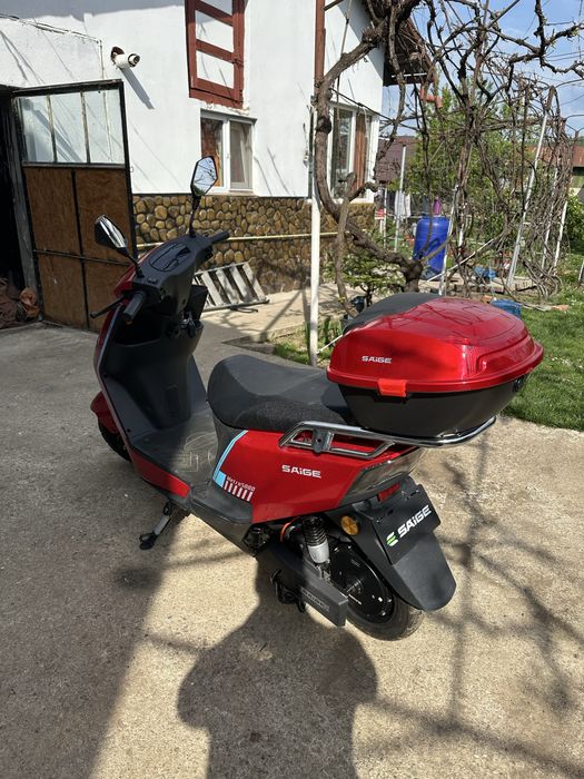 Scuter electric