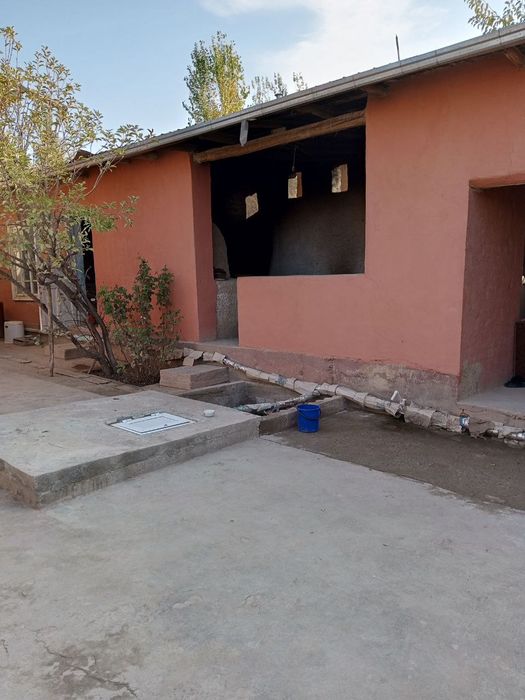 Uy sotiladi Yakkabogʻ pasyolka yoʻlga yaqin